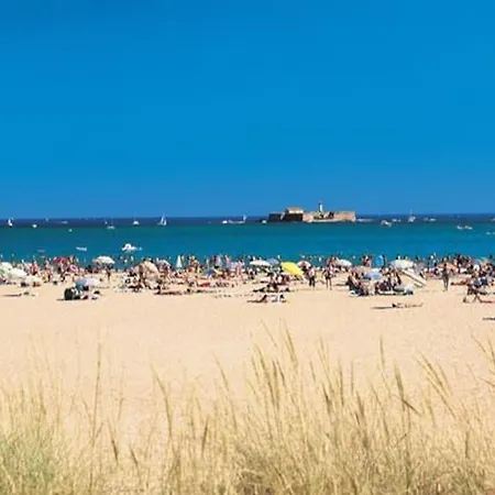T2 Alhambra Avec Piscine A 800 M Richelieu Et 300m Ile Des Loisirs *