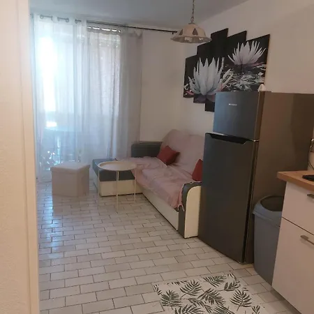 T2 Alhambra Avec Piscine A 800 M Richelieu Et 300m Ile Des Loisirs * Agde